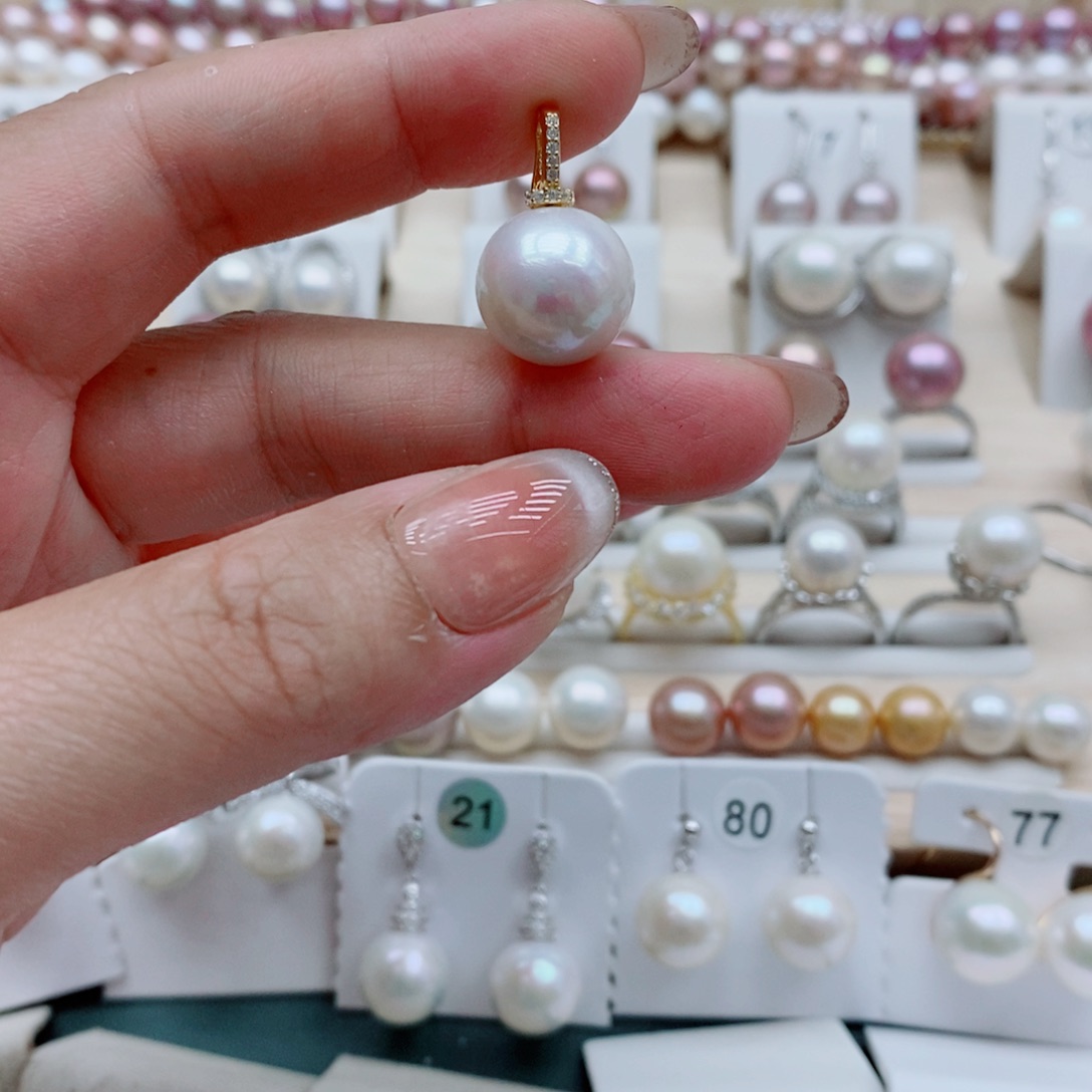 淡水珍珠银S925镶嵌颈饰