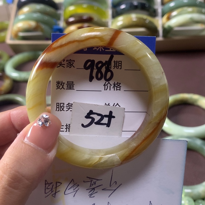 蛇纹石玉未镶嵌手镯986