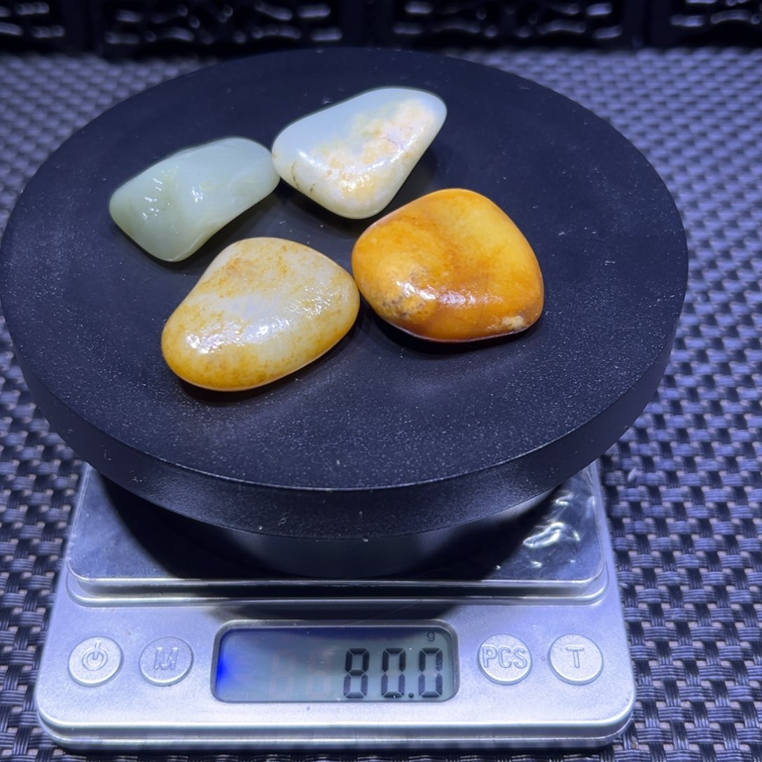 吊坠(不含链)未镶嵌和田玉（子料）80-9