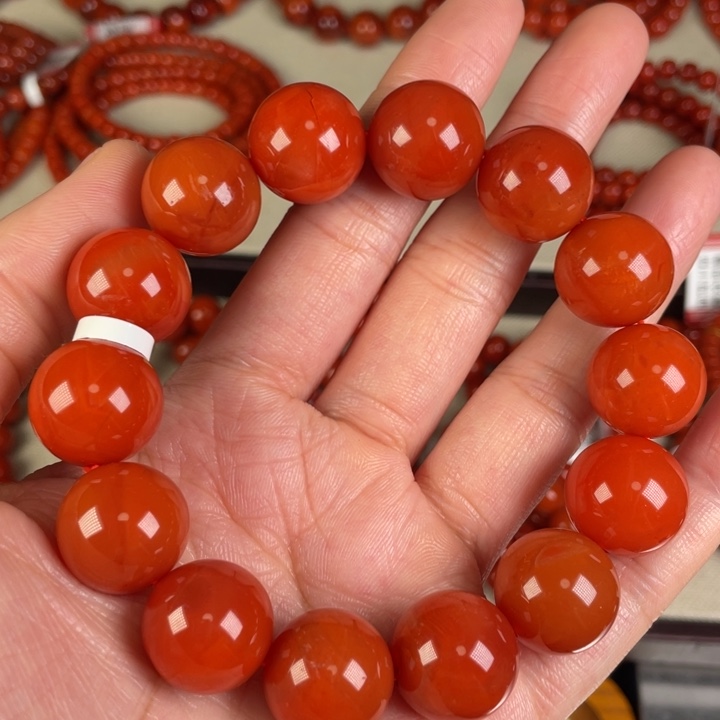 南红玛瑙手链未镶嵌