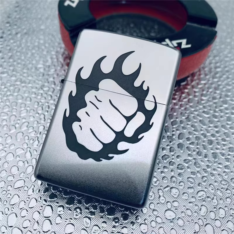 zippo打火机美版原版重拳出击防风煤油打火机送礼收藏 MBH1X1