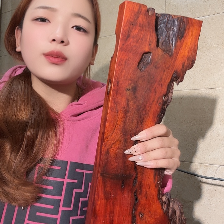 大叶紫檀（黑酸枝木类）