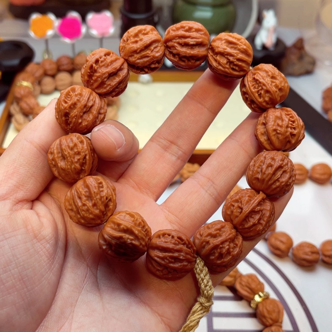 文玩核桃手串京八棱