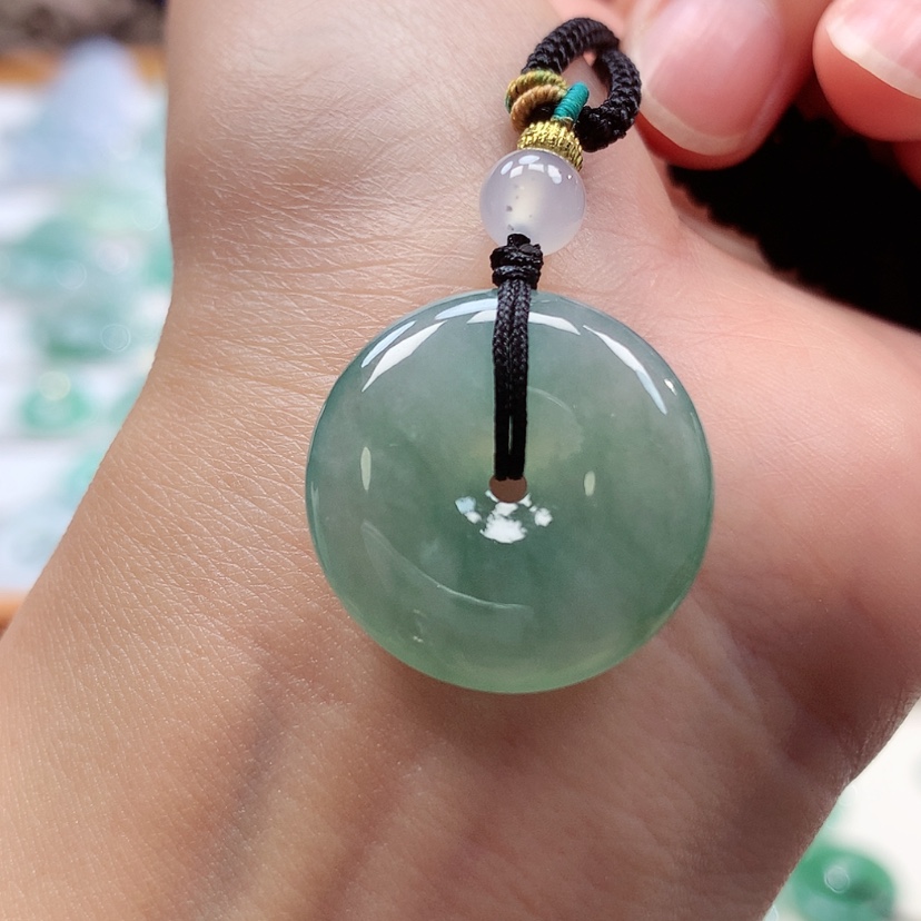 【闪购商品】翡翠未镶嵌吊坠(不含链)