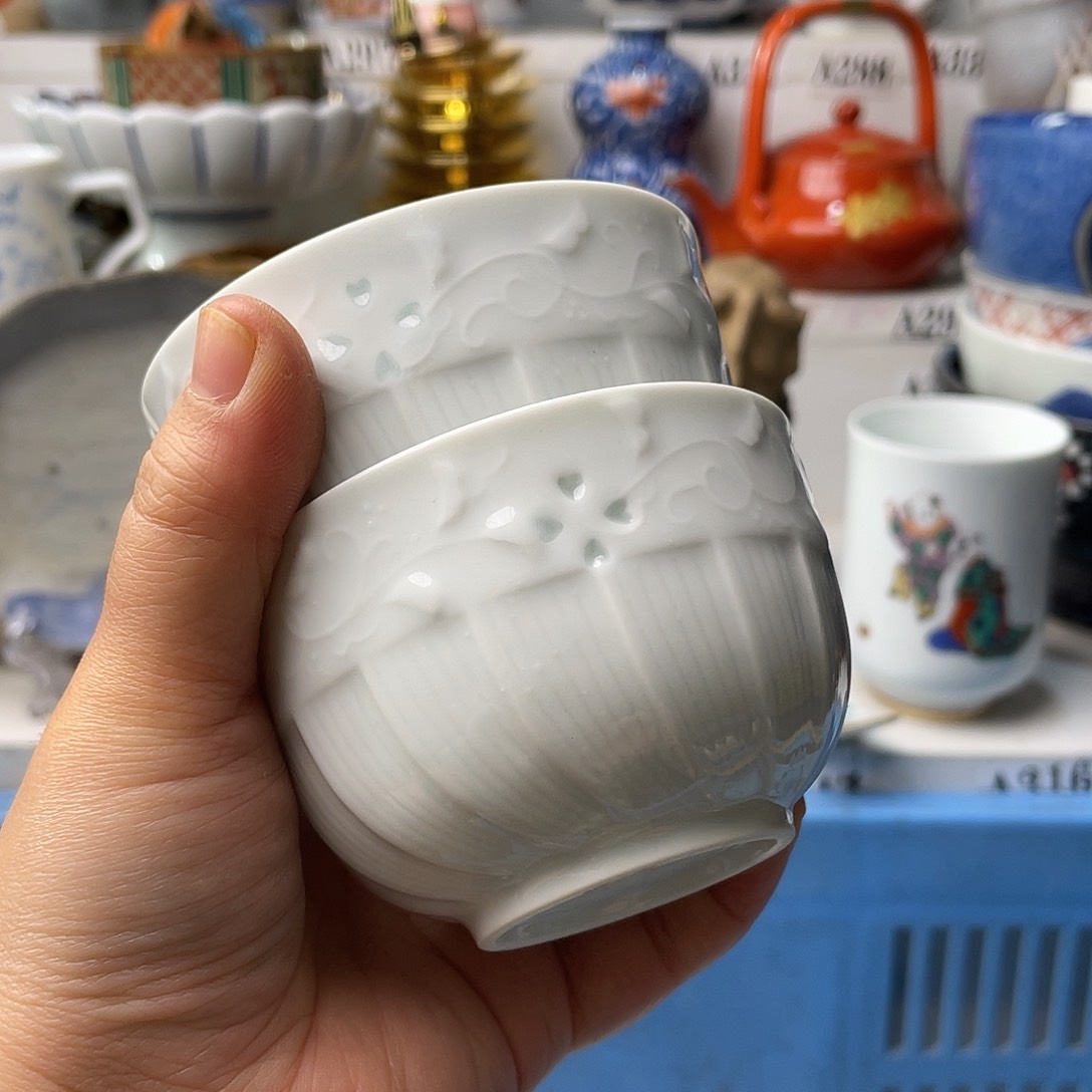 瓷片i****!哈哈哈我真的不喜欢这样了吧