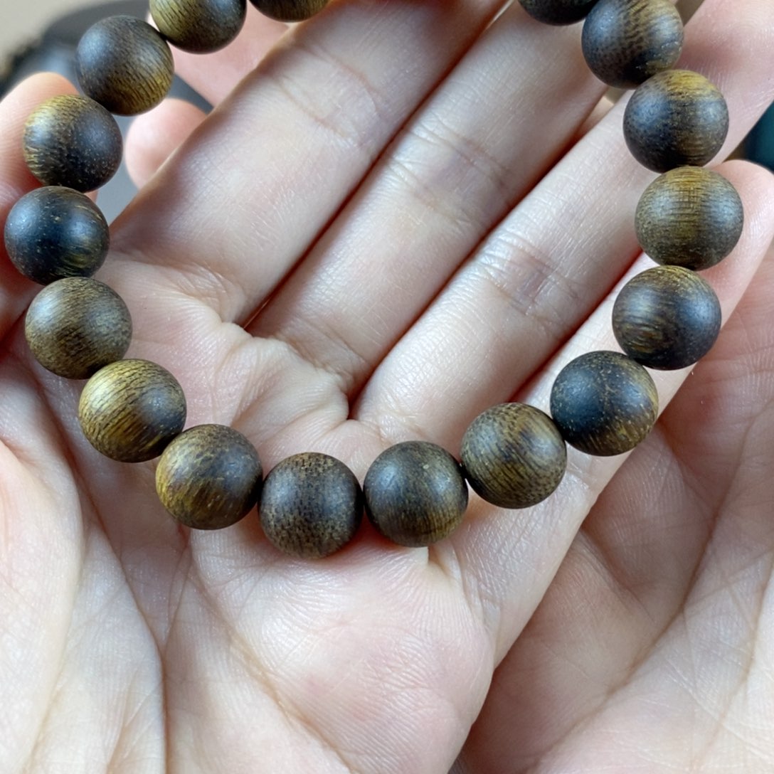 沉香手串达拉干卡10mm单圈