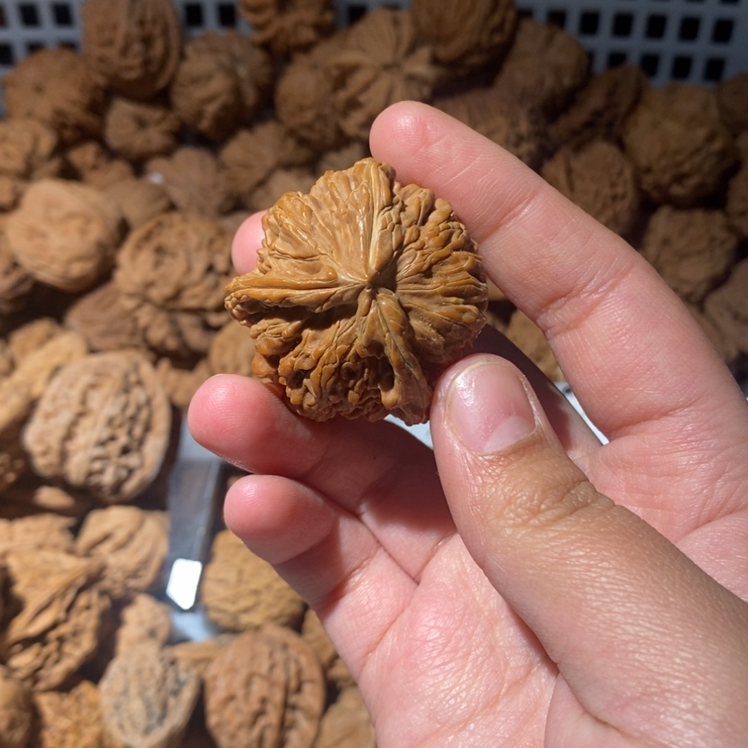 还***儿吊坠文玩核桃文玩