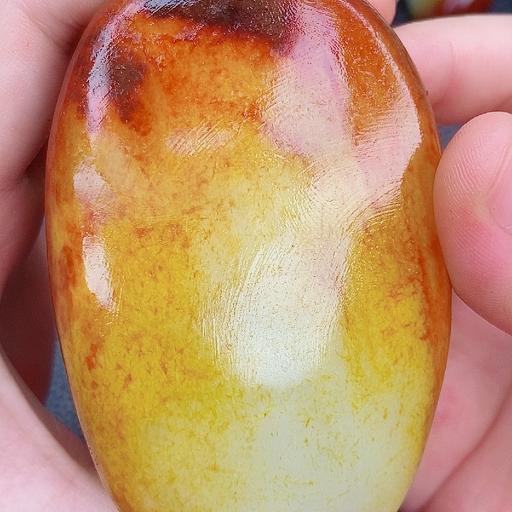 和田玉未镶嵌珠宝半成品