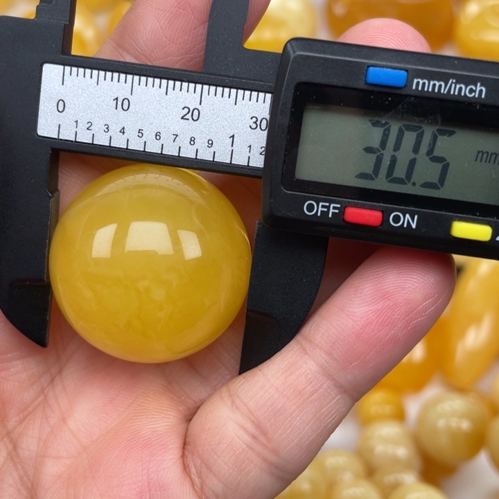 裸石蜜蜡未镶嵌蜜蜡30➕圆珠重15.9克
