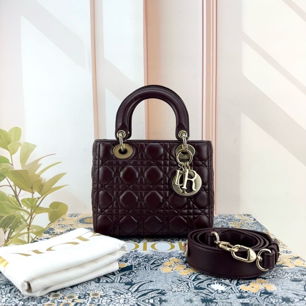 迪奥/包包/99新/4格小号(20 x 16.5 x 8 cm)/C534560960