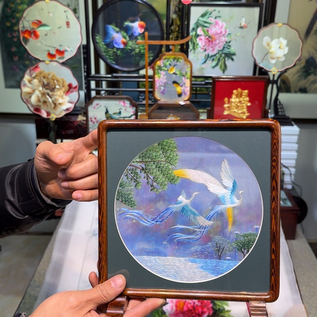 刺绣刺绣工艺精湛