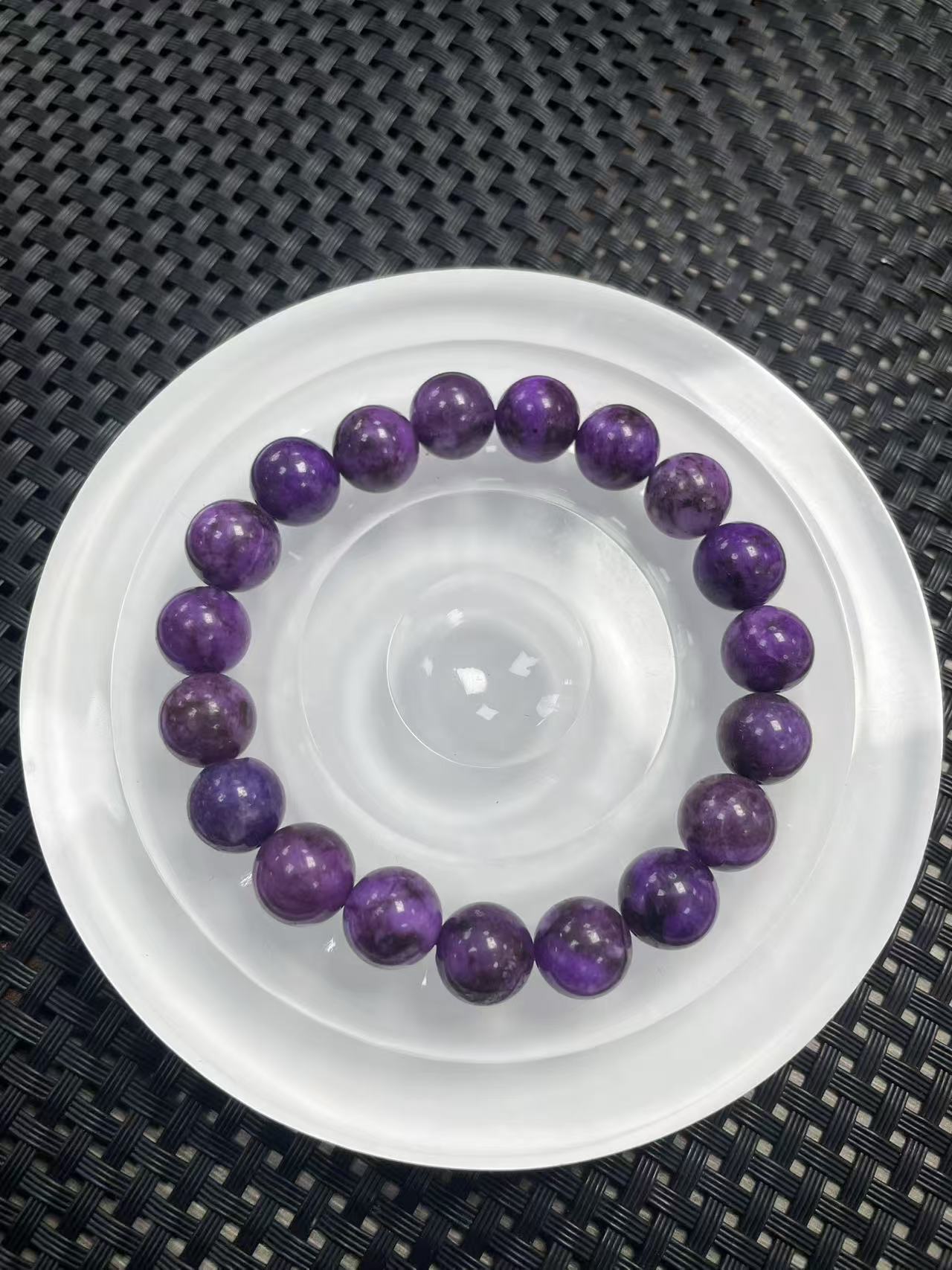 Z63深坑紫8M手串女款