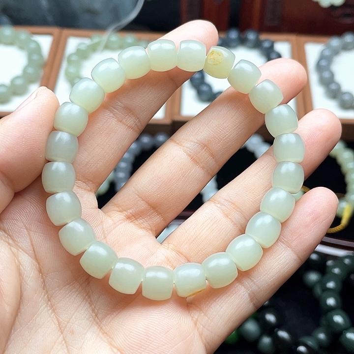 九***督手串未镶嵌和田玉