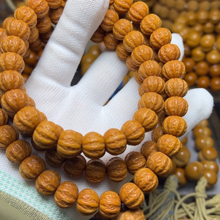 吊坠橄榄核聚宝盆