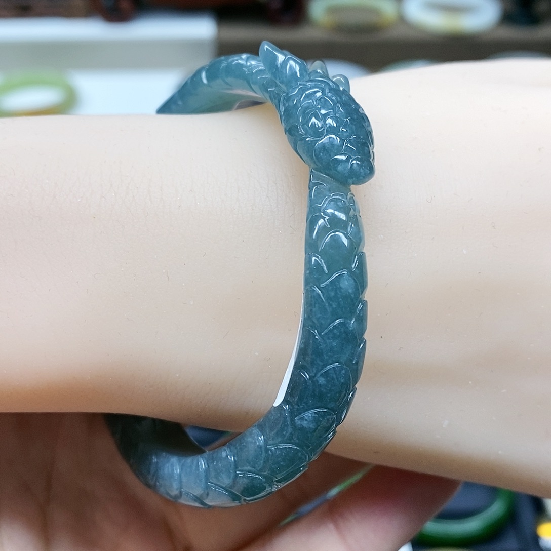 【闪购商品】翡翠手镯未镶嵌翡翠蓝水