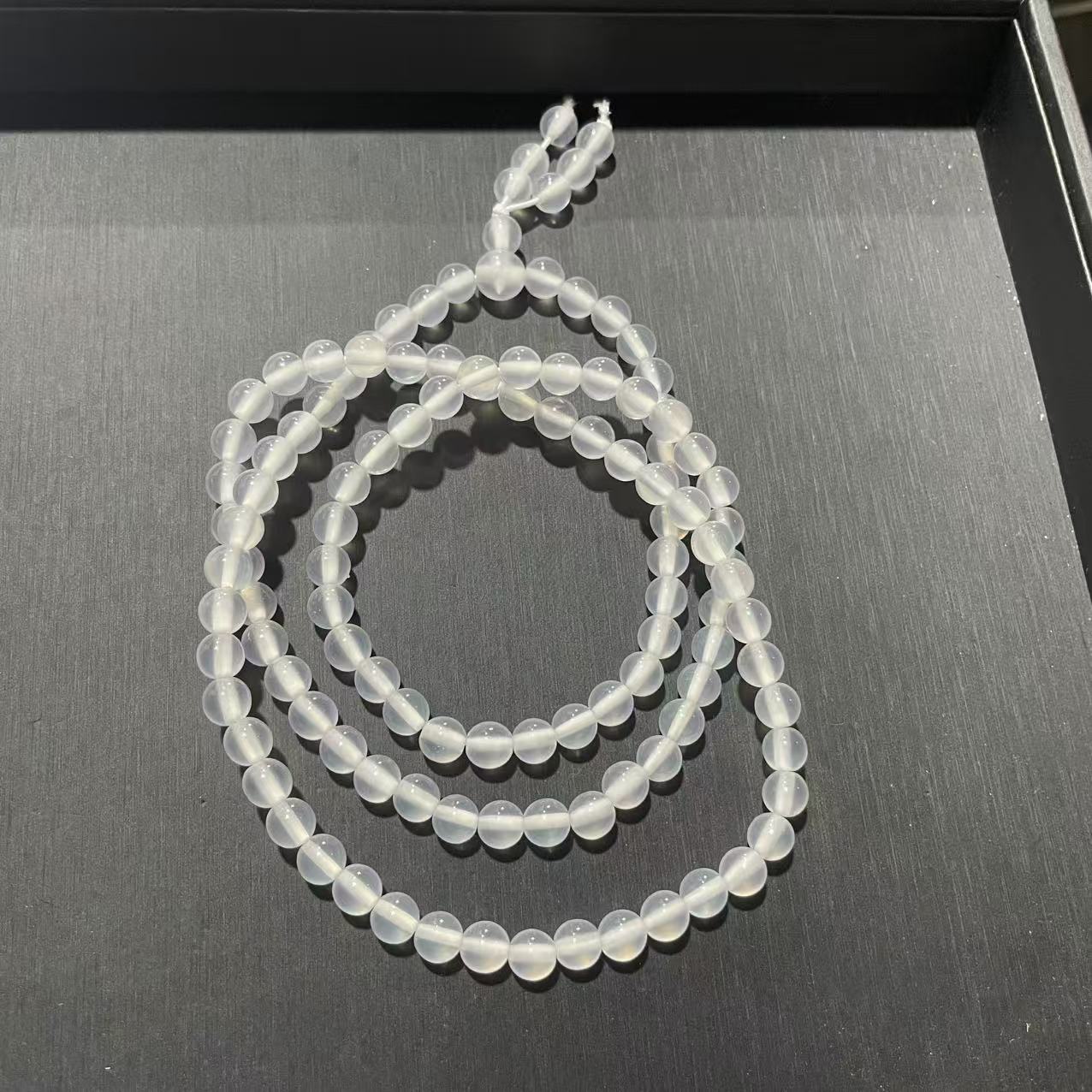 YW080  精品手串（无礼盒）