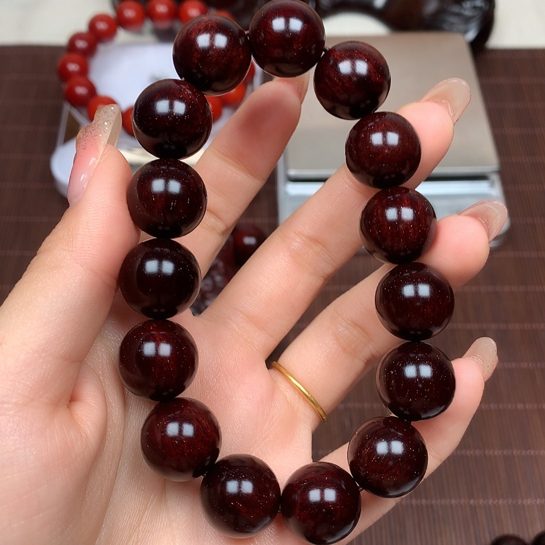 檀香紫檀（小叶紫檀）1.5带星