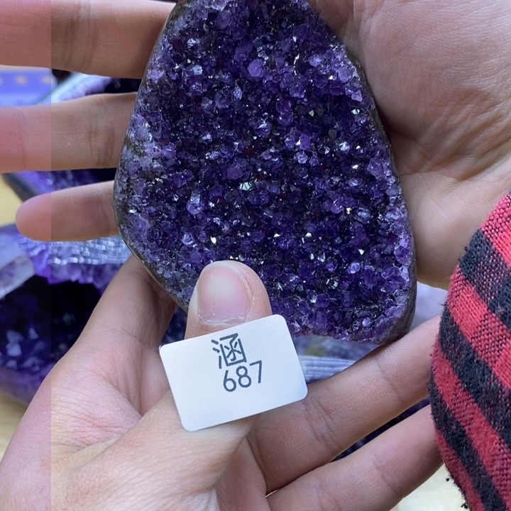 水晶大型摆件（非配饰）未镶嵌