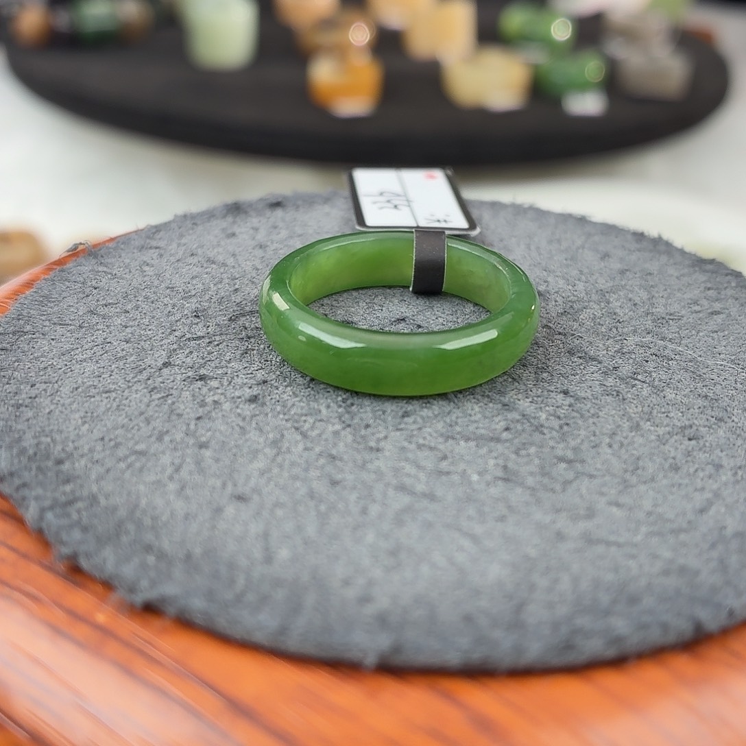 和田玉未镶嵌戒指b41菠菜绿圆条19.3