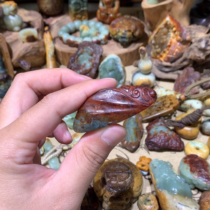 岫岩河磨玉（透闪石质玉）挂件未镶嵌