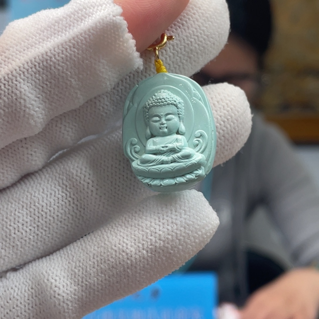 绿松石未镶嵌挂件