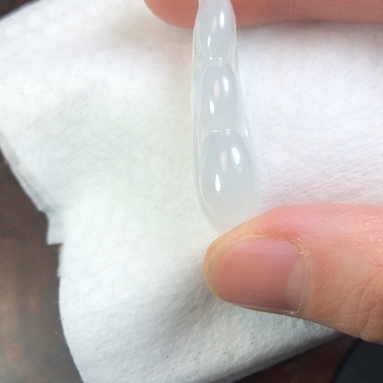 翡翠未镶嵌颈饰缅甸A货，每天下午1点半开播