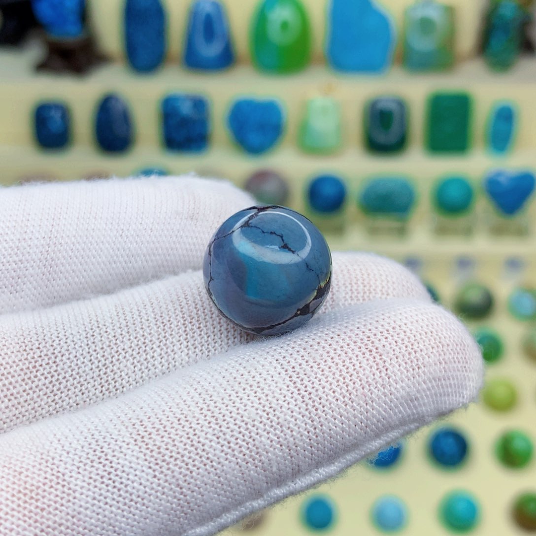 绿松石绿松石未镶嵌