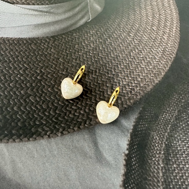 铜合金耳饰 音杳F-1290耳饰 精致爱心耳钉耳扣气质百搭