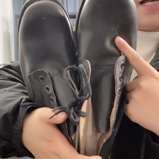 直播间皮毛一体鞋子皮鞋