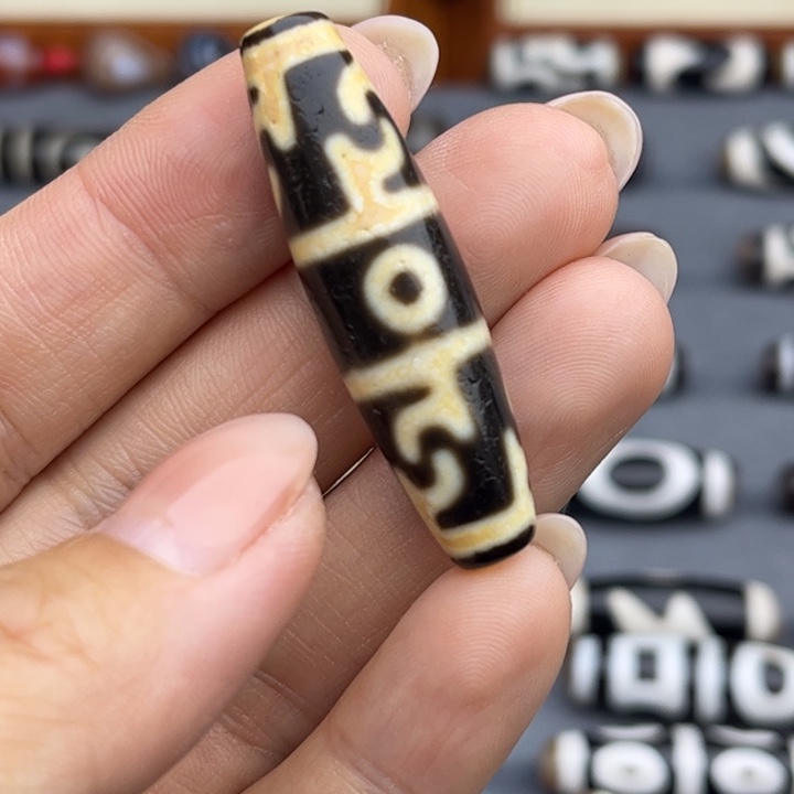 晨***埃玛瑙/玉髓未镶嵌颈饰