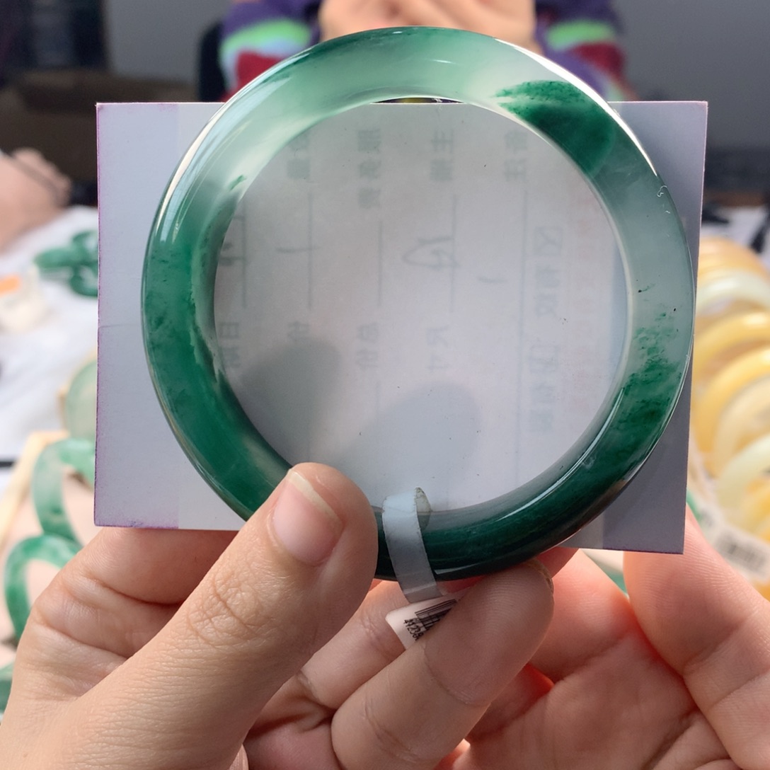 石英质玉手镯未镶嵌60.5