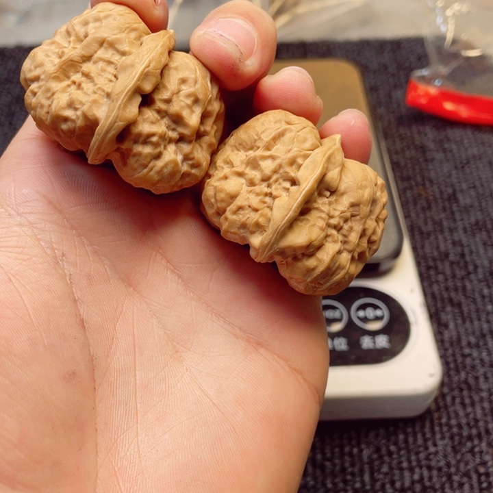 陈***心吊坠文玩核桃蛤蟆