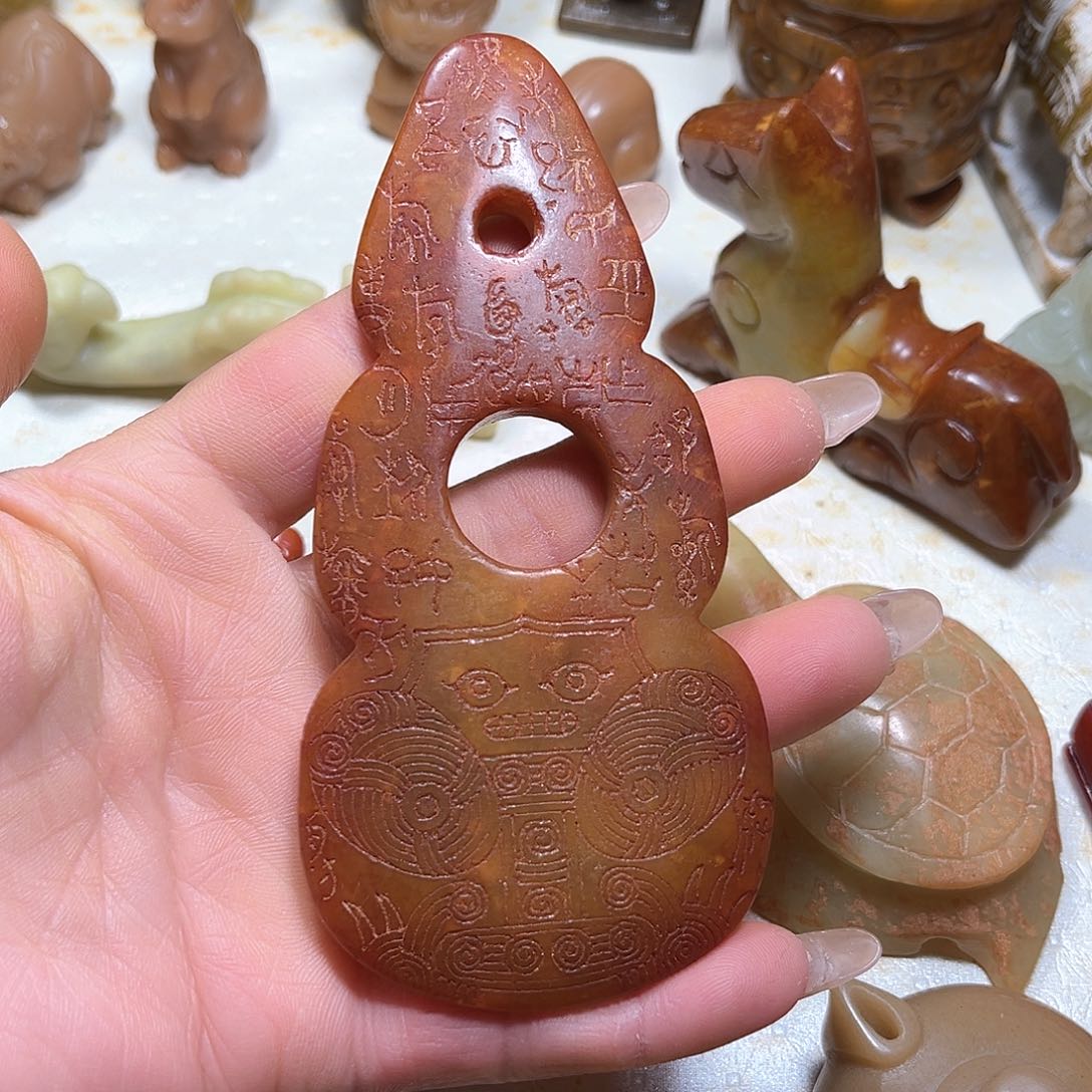 白玉菩提吊坠白玉菩提吊坠