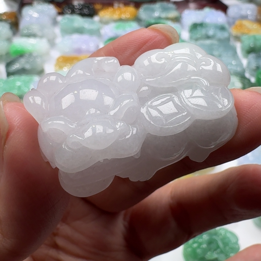 翡翠未镶嵌挂件貔貅