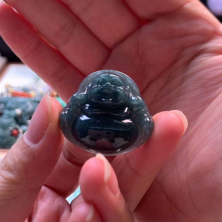 翡翠未镶嵌颈饰吊坠