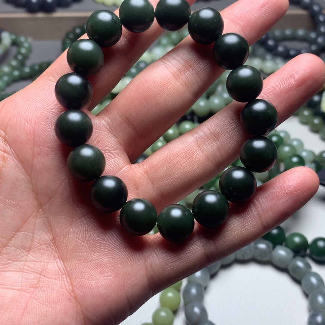 和田玉未镶嵌手链