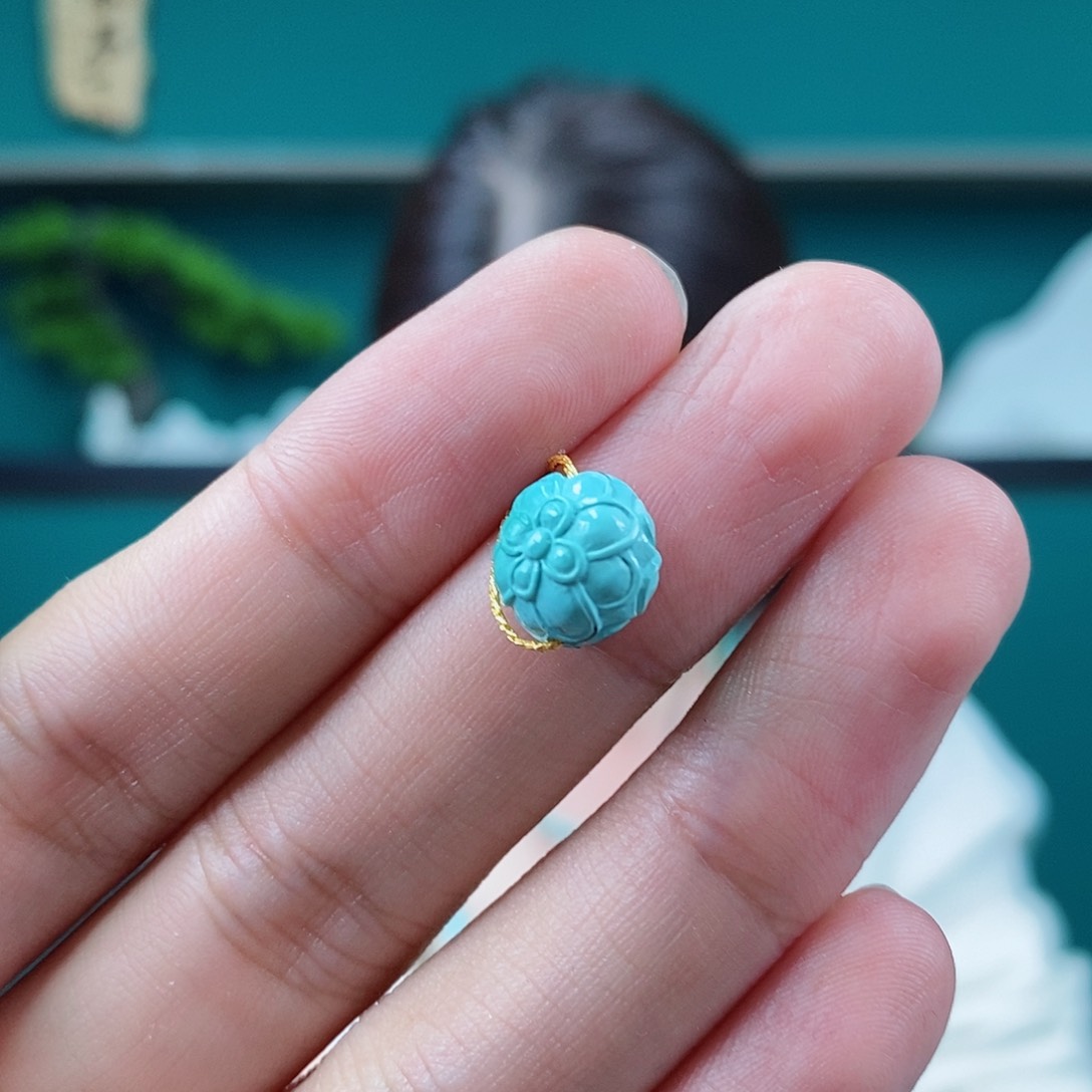 未镶嵌绿松石珠宝奇石