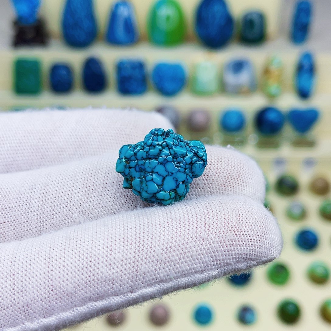 绿松石绿松石未镶嵌