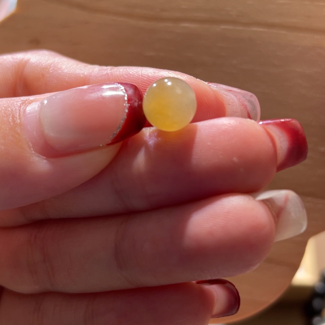 翡翠散珠天然缅a黄翡单珠