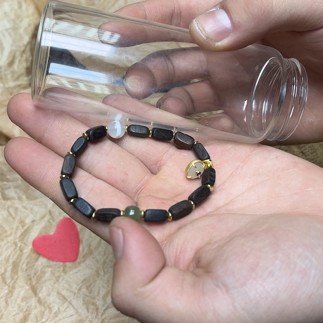 大叶紫檀（黑酸枝木类）