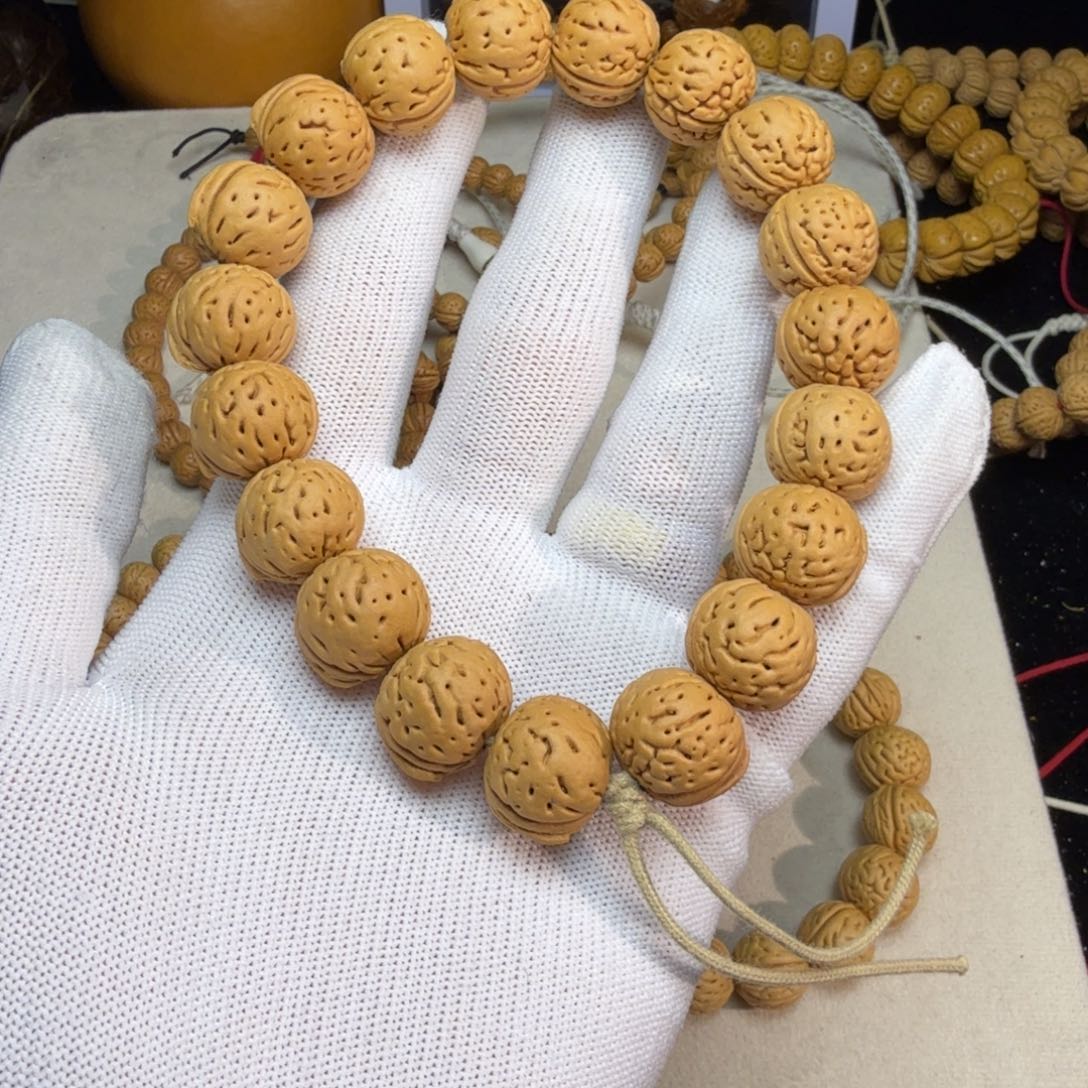 吊坠桃核15X13沈阳核