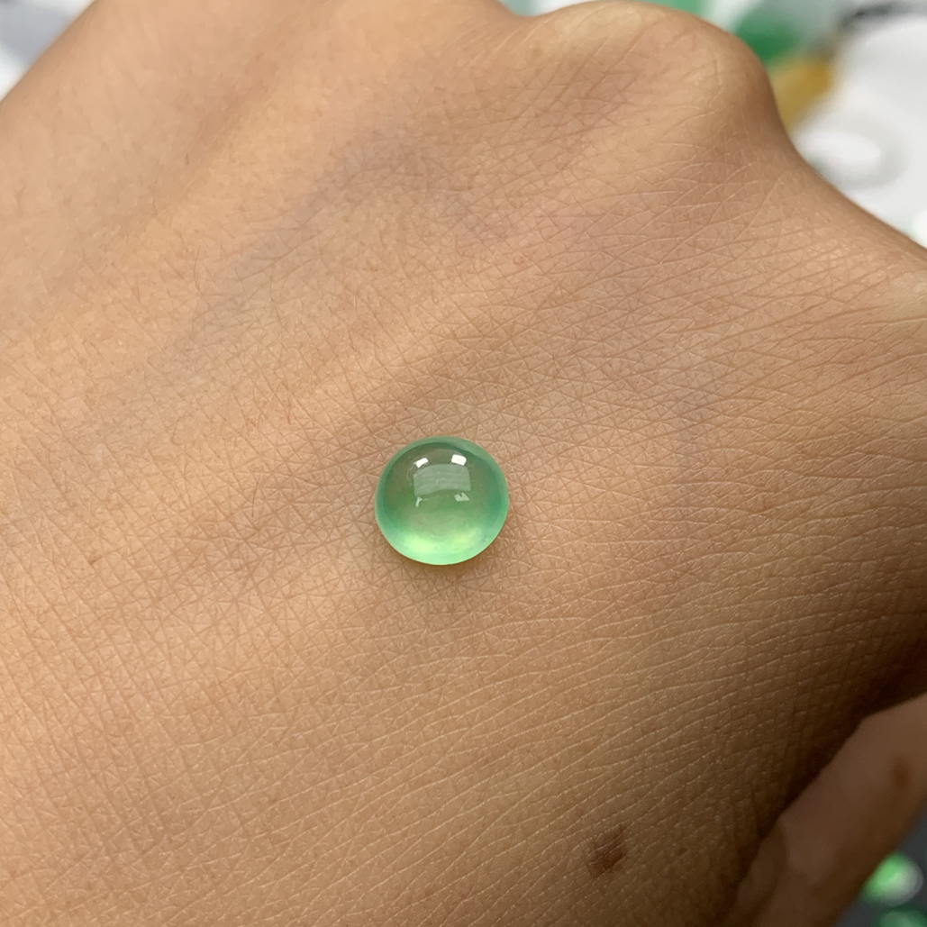 缅甸翡翠木那甜绿炸光蛋面