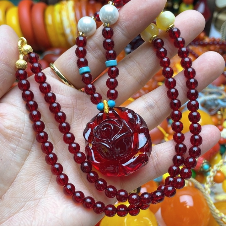 树脂制品5号雕刻花项链