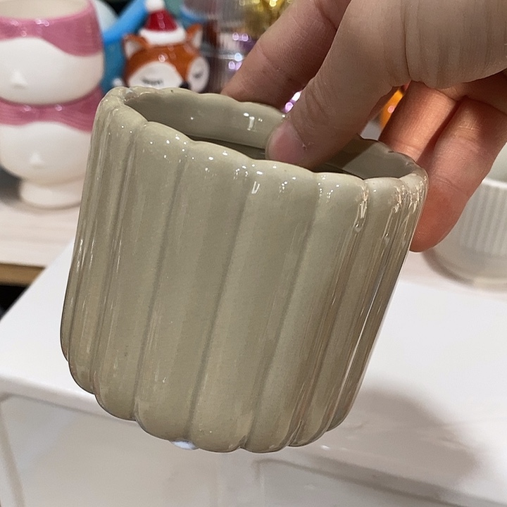 摆件陶陶盆有孔 瑕疵介意勿拍