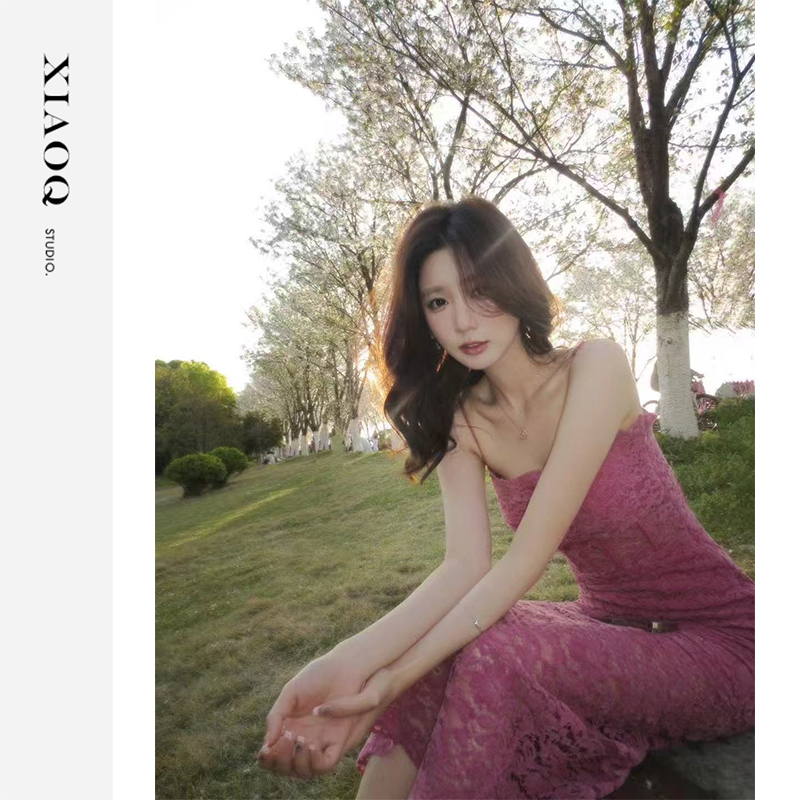 【小Q家】32581树莓粉绒感蕾丝鱼骨吊带抹胸裙T