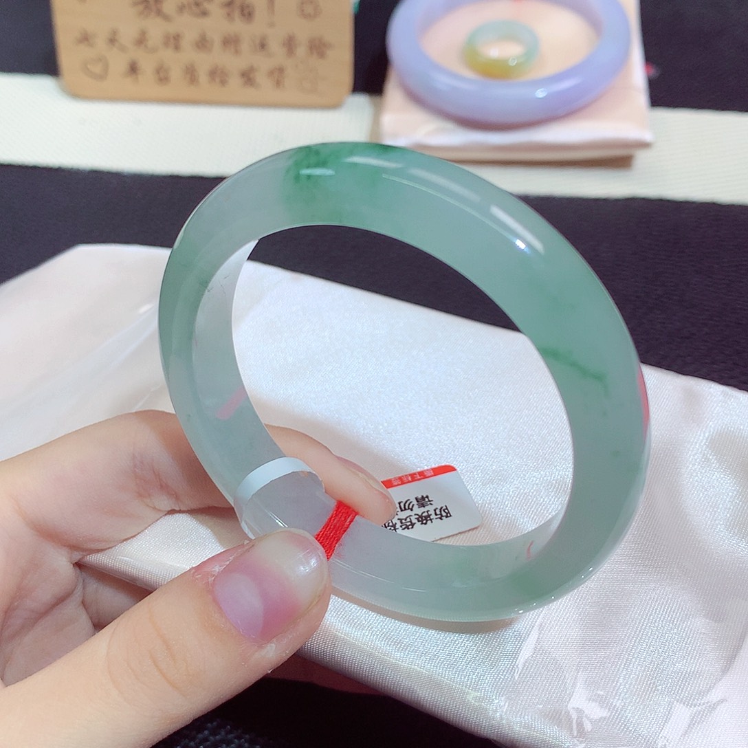 翡翠未镶嵌手镯1289
