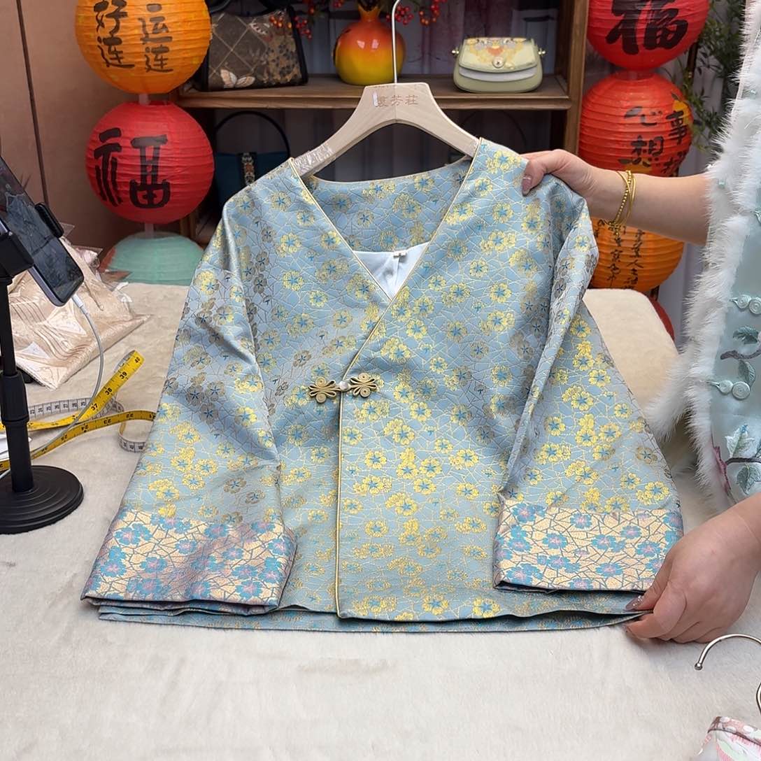 刺绣96胸围斜襟上衣