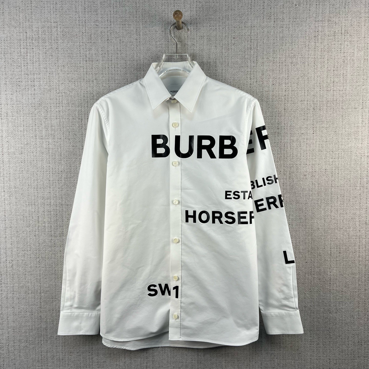未使用 BURBERRY/博柏利 字母印花单排扣长袖衬衫/尺码S/编号9713