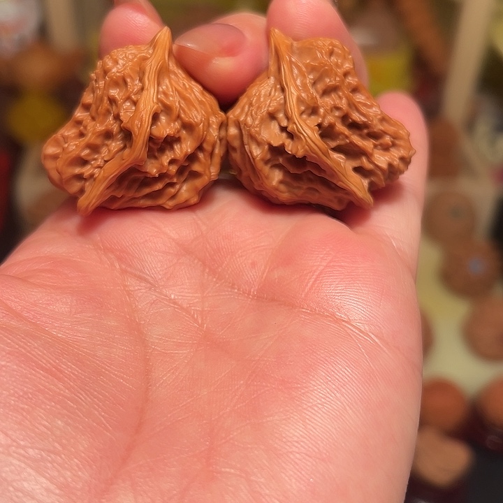 桃核把件君**兰精品核桃