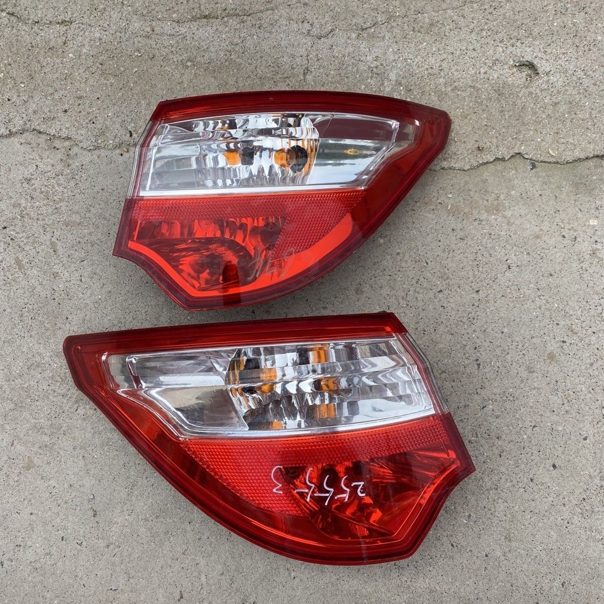 适用12-16款长安CS35后尾灯后大灯刹车灯原厂尾灯